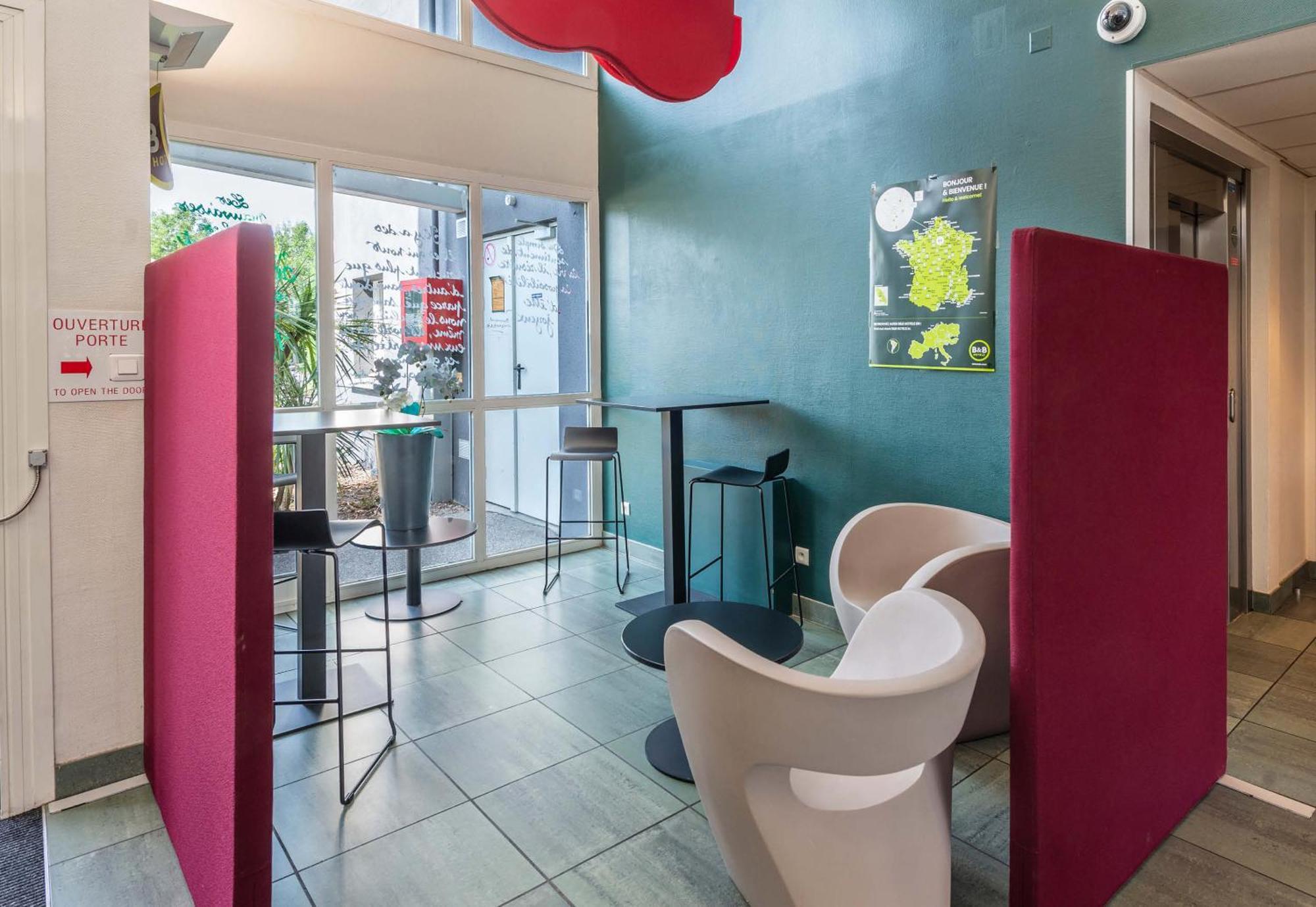 B&B Hotel Montauban Buitenkant foto
