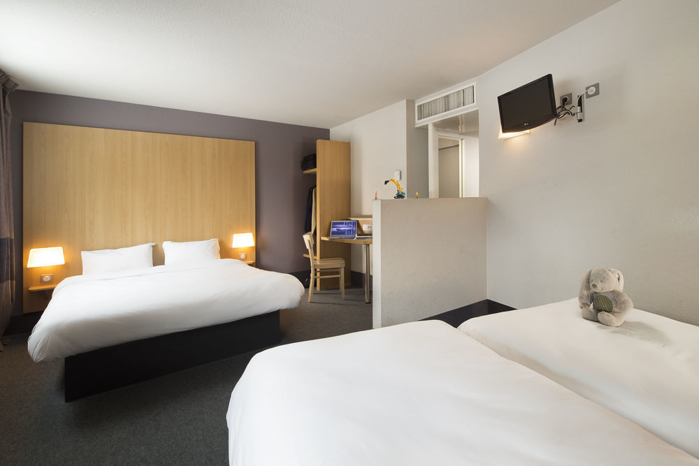 B&B Hotel Montauban Buitenkant foto